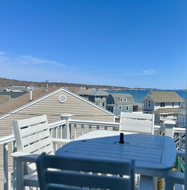 Primary Photo - 34 Rockport Rd