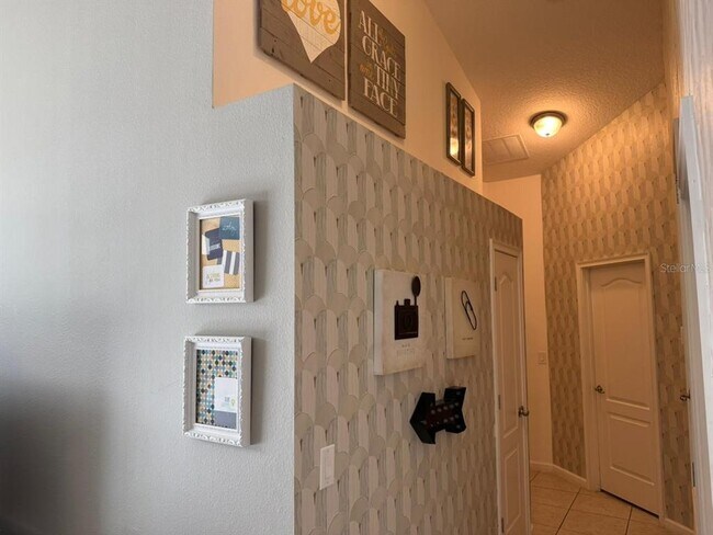 Building Photo - 2622 Tranquility Way