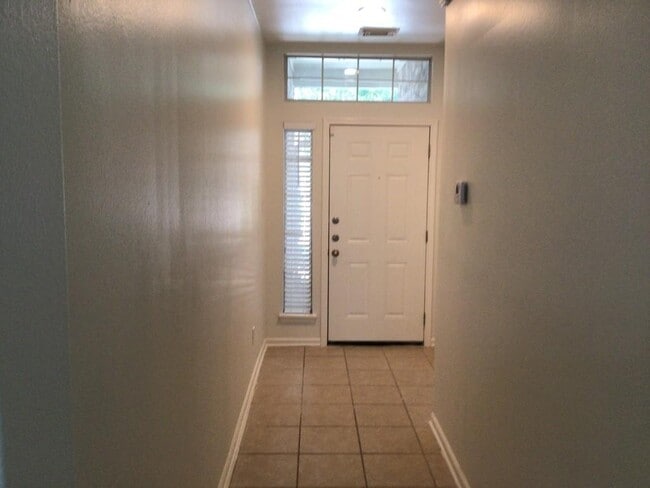 Building Photo - 21806 Saragosa Pond Ln