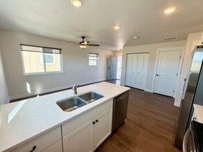 Building Photo - 2837 Urban Pl