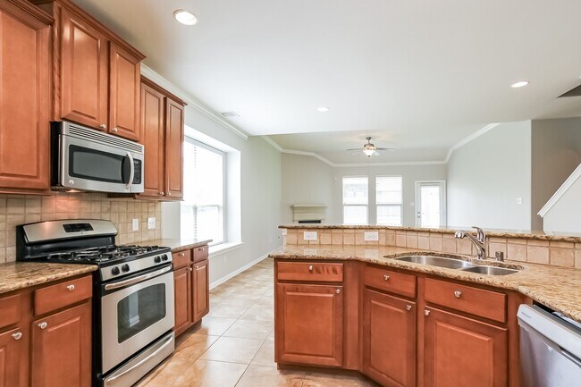 Building Photo - 24462 Sundance Spring Dr