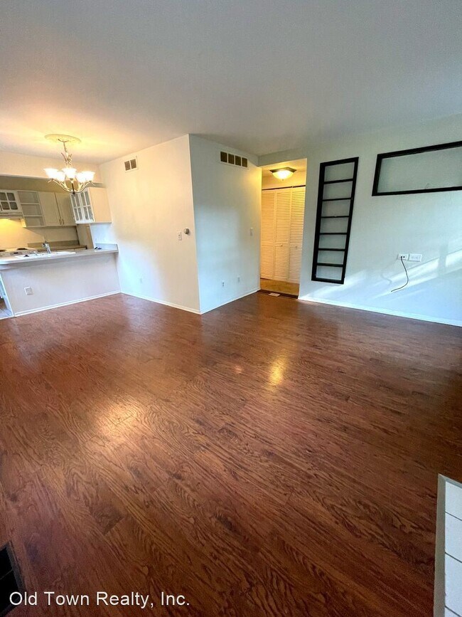 Building Photo - 2 br, 1 bath House - 2988 Whittier Court