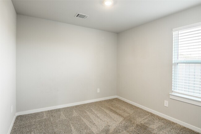 Building Photo - 7226 Telford Holw Trl