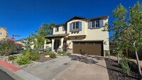 Building Photo - Gated Somersett Home with a View!