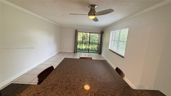 Building Photo - 8851 N New River Canal Rd