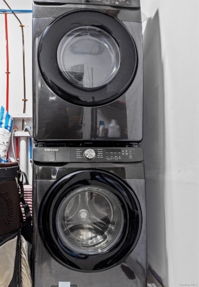 Building Photo - 175 Roosevelt Blvd