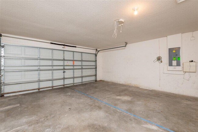 Building Photo - 11813 Prickly Pear Way
