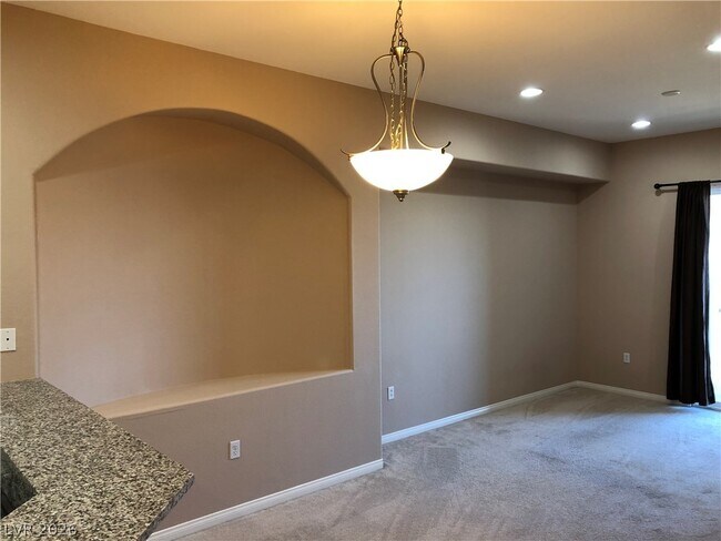 Building Photo - 68 E Serene Ave