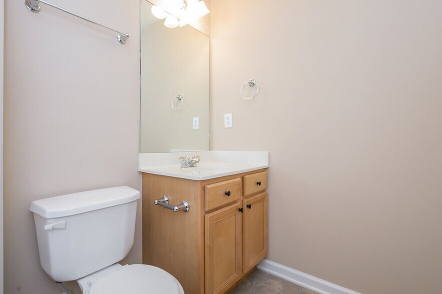 Building Photo - 225 Chamberlyn Ln