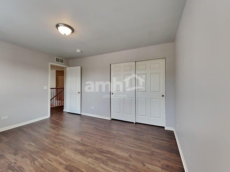 Building Photo - 1575 Arlington St