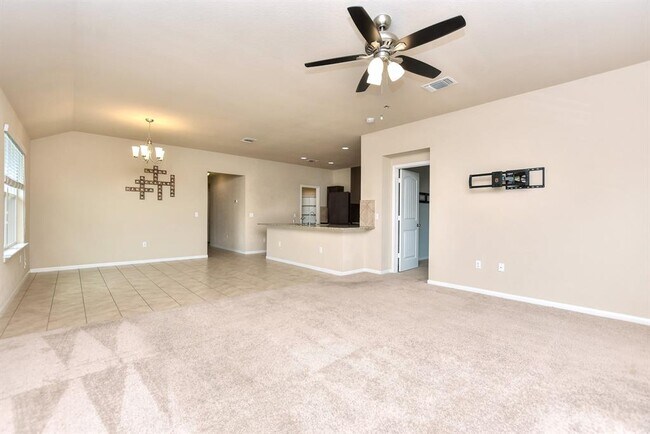 Building Photo - 132 Denton Dr