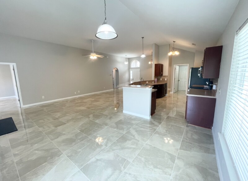 Building Photo - 1196 Great Lakes Cir