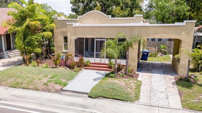 Building Photo - 3611 W Bay to Bay Blvd