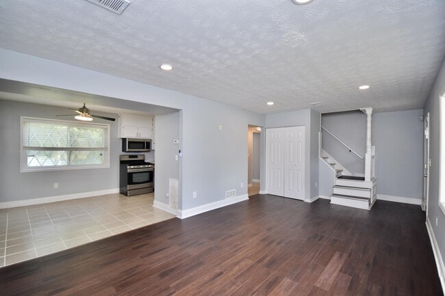Building Photo - 3918 Eddystone Dr