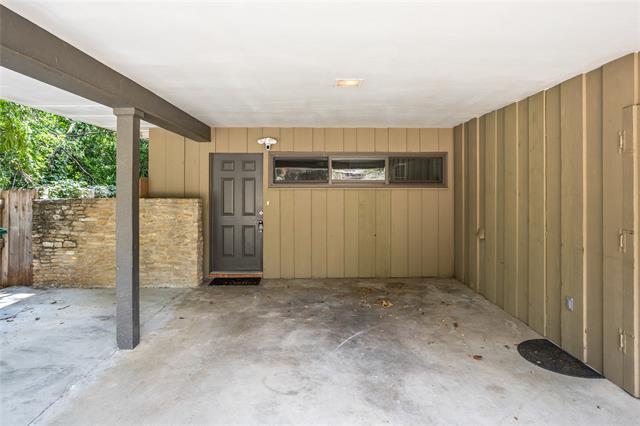 Building Photo - 2733 Sandage Ave