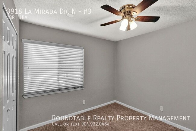 Building Photo - 3918 La Mirada Dr N