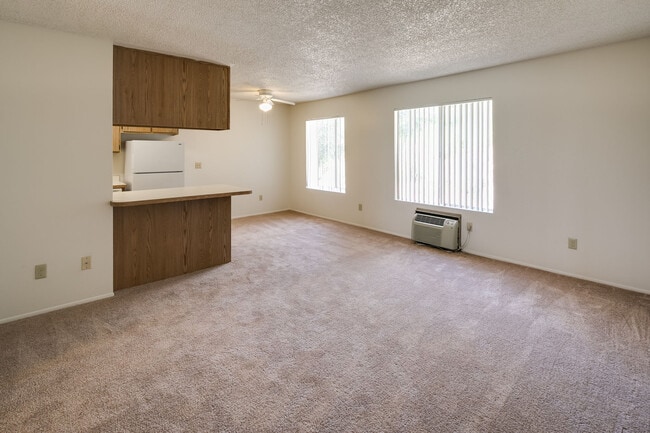 Building Photo - Stone Ridge Apartments
