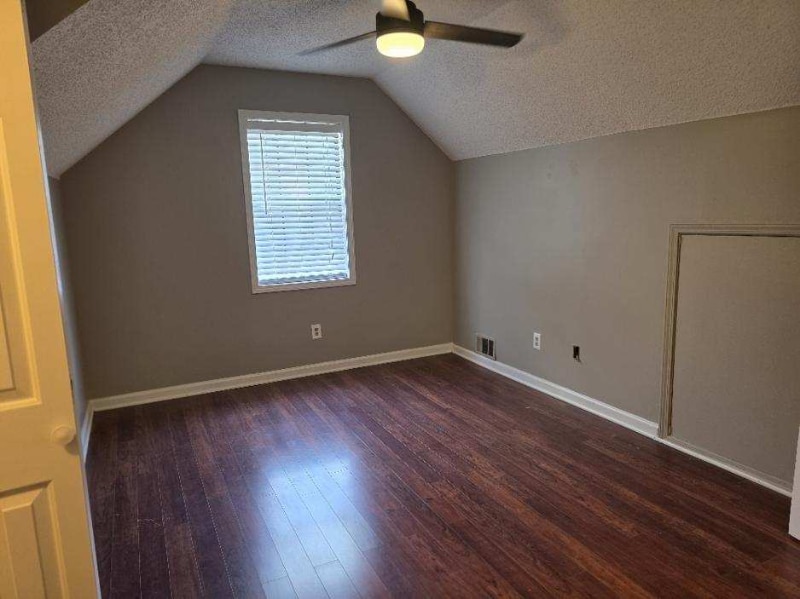 Building Photo - 2505 Glenn Pl