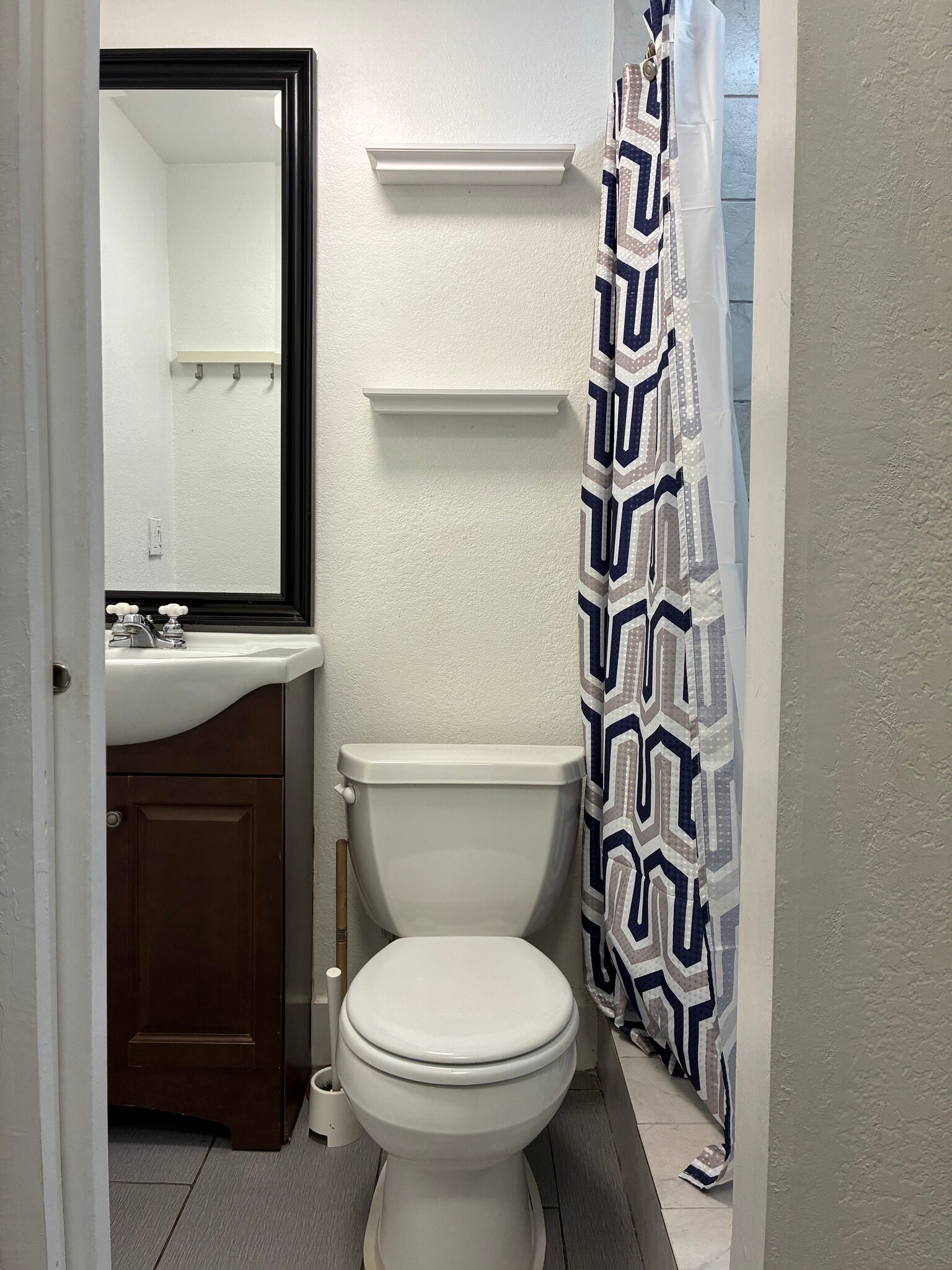 Building Photo - 6635 SW 51st Ter