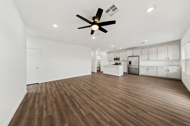 Building Photo - New Henderson Gated Active Adult Community!