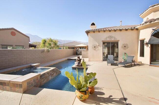 Building Photo - 57669 Santa Rosa Trail