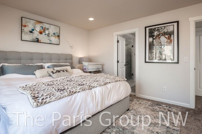 Building Photo - Stunning 2021 Edgewood Home in Westridge *...