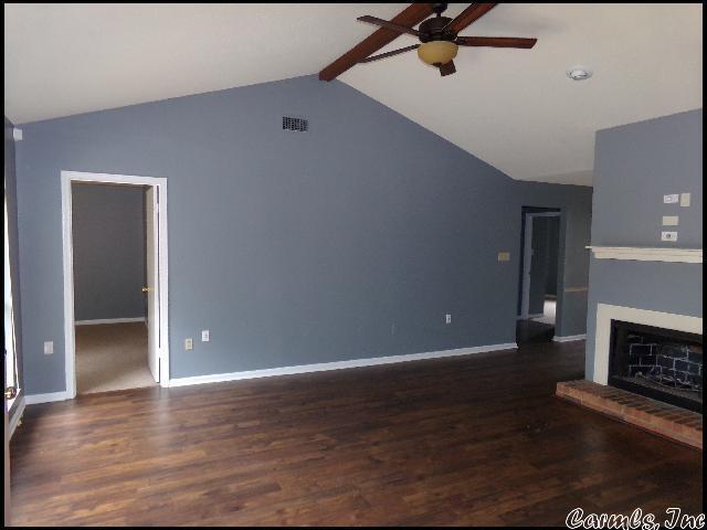 Building Photo - 14 Cedar Ridge Ct