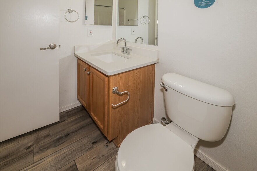 Building Photo - 16107 W Adams St