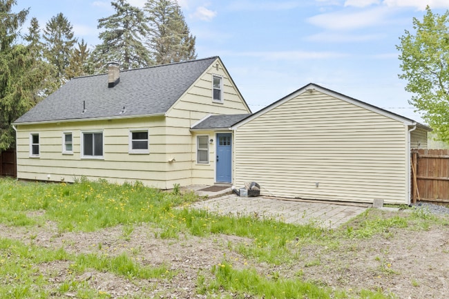 Building Photo - 5805 Brockport Spencerport Rd