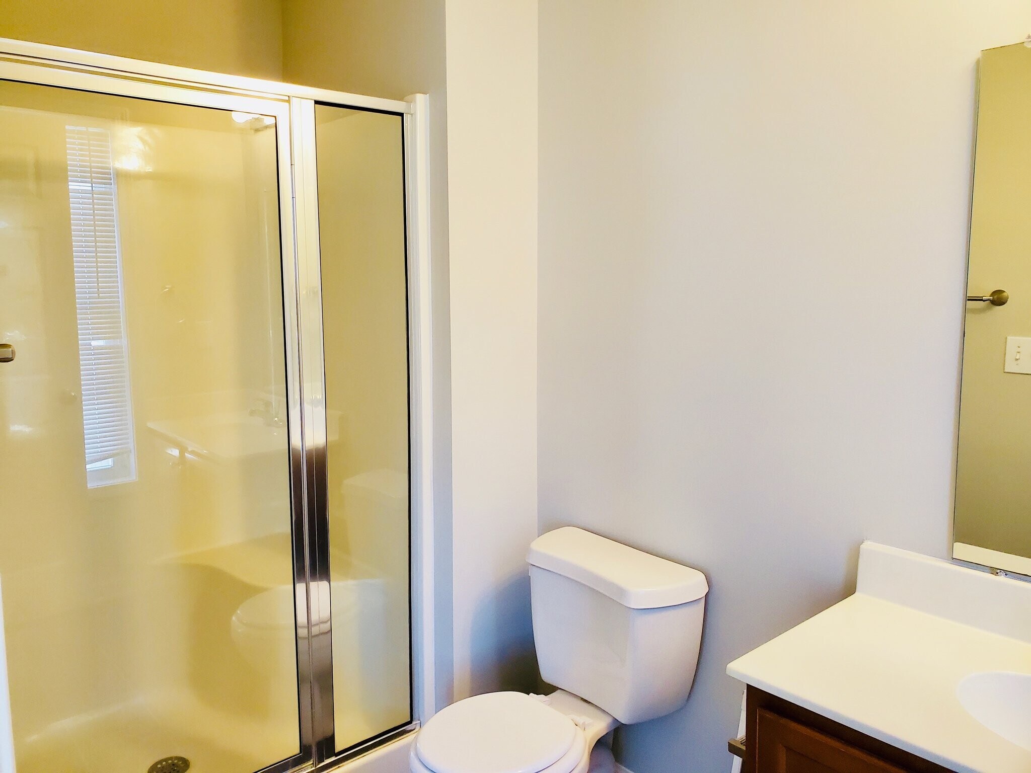 Building Photo - 651 Ganyard Farm Way