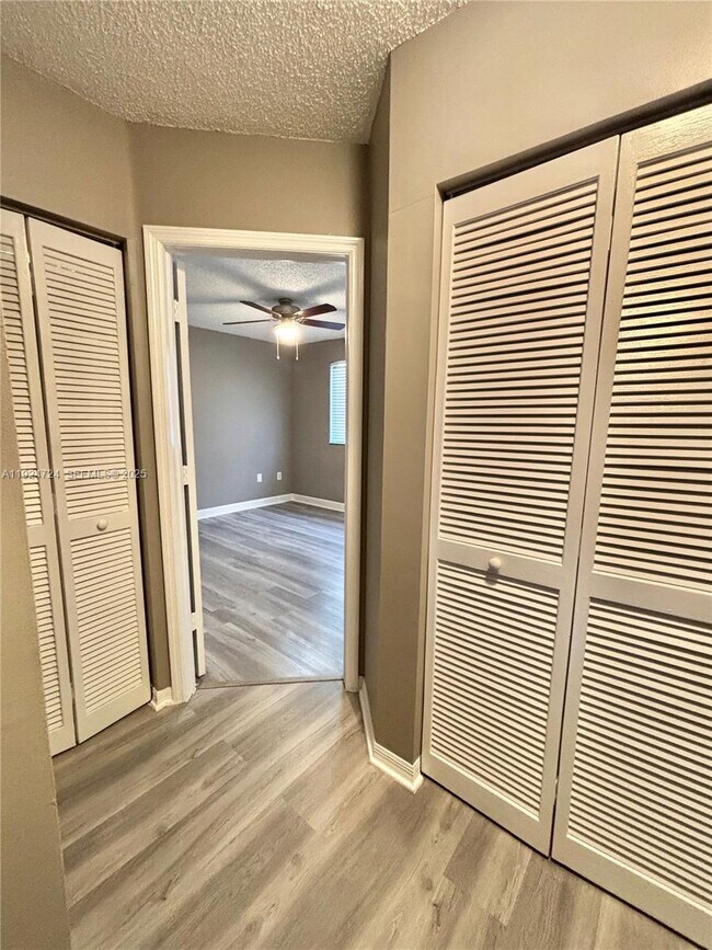 Building Photo - 6965 NW 173rd Dr