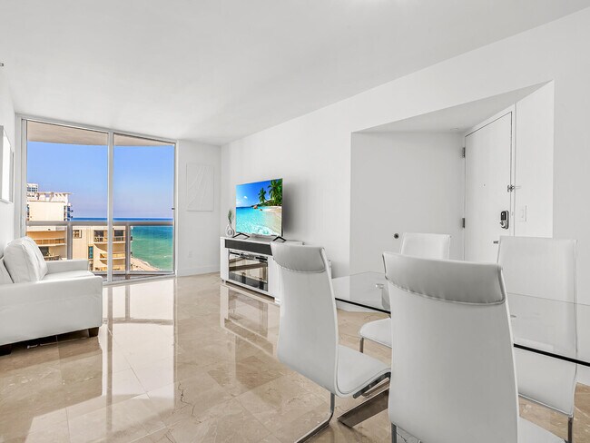 Building Photo - 6365 Collins Ave