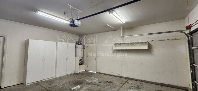 Building Photo - 3201 Bea Ct