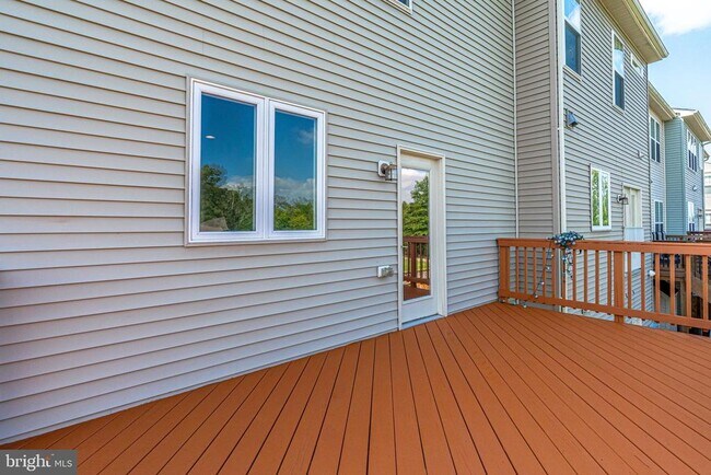 Building Photo - 43472 Hopestone Terrace