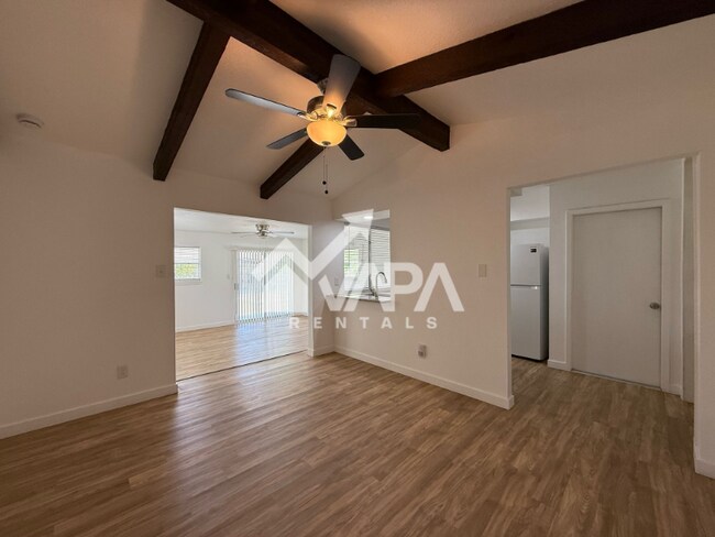 Building Photo - 7126 Pineville Rd