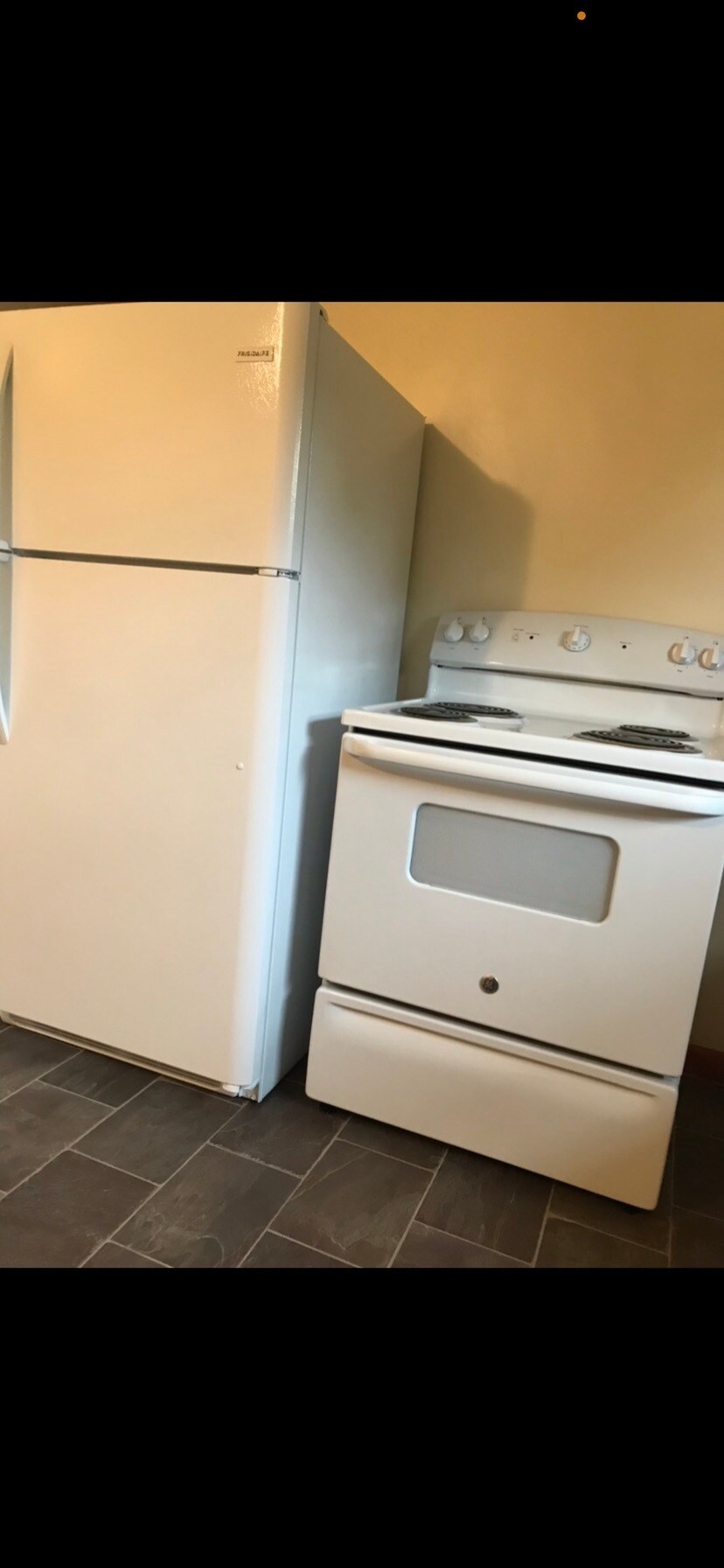 Building Photo - 206 W Beaver St