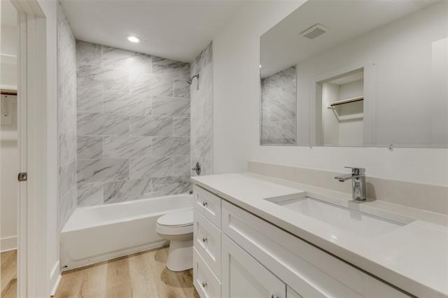 Building Photo - 5518 Loving Dr