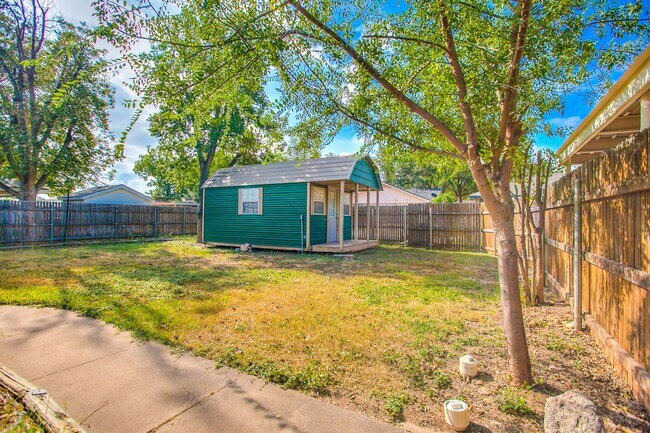 Building Photo - 2713 Canyon Creek Dr