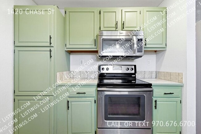 Building Photo - 1420 Chase St