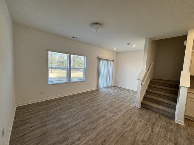 Building Photo - Brand new three bedroom 2 1/2 bath townhom...