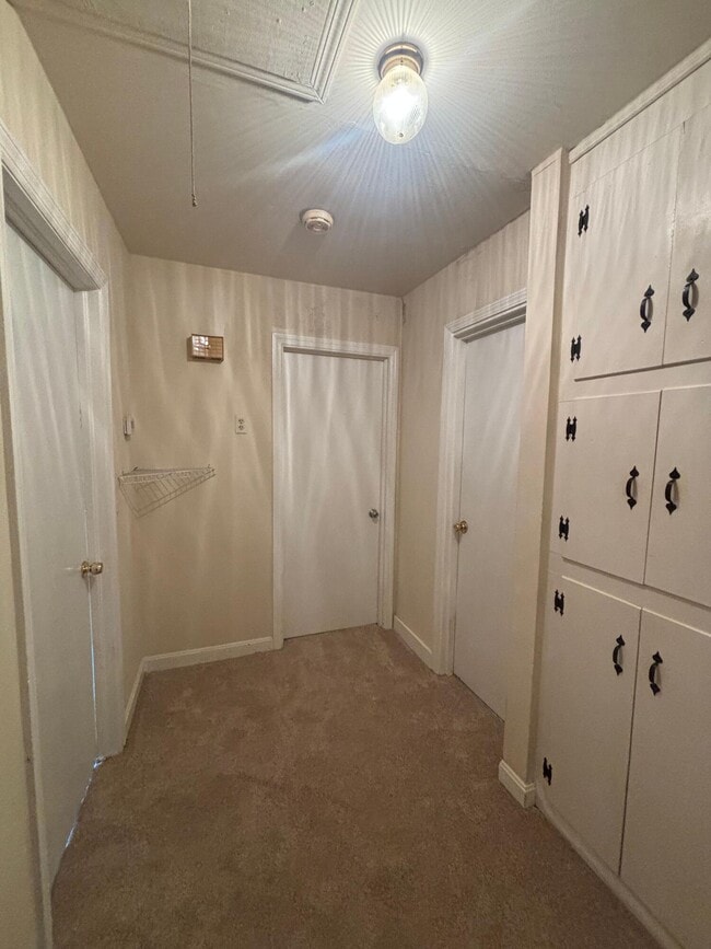 Building Photo - 2426 Peach Orchard Rd