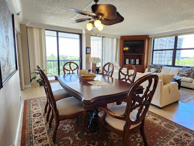 Building Photo - 4748 S Ocean Blvd