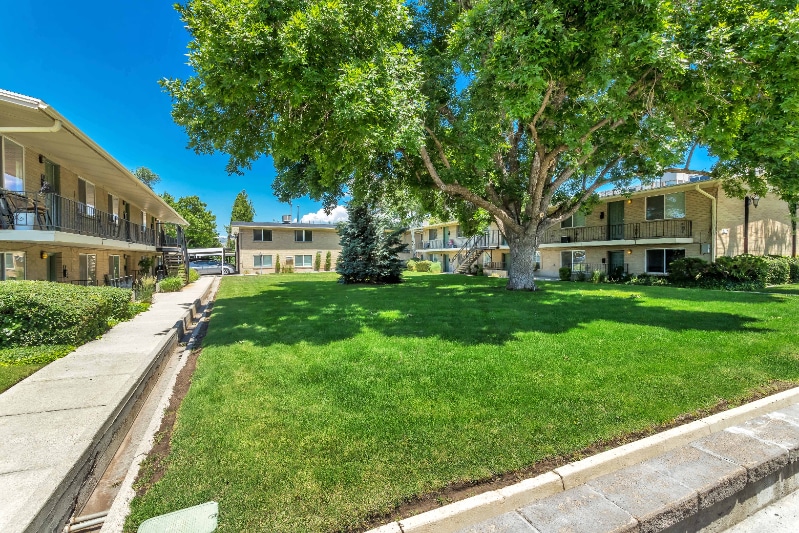 Building Photo - 2115 E 3300 S