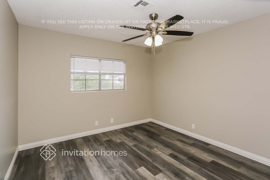 Building Photo - 3749 N Broadriver Dr
