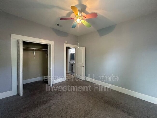 Building Photo - 403 Merrick St