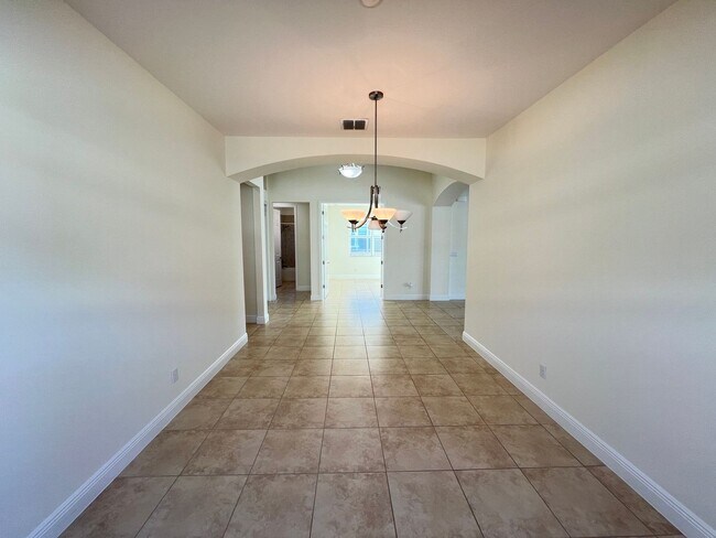 Building Photo - Luxury Living in a Gated Community – Modern 2-Bed Home with Premium Amenities!
