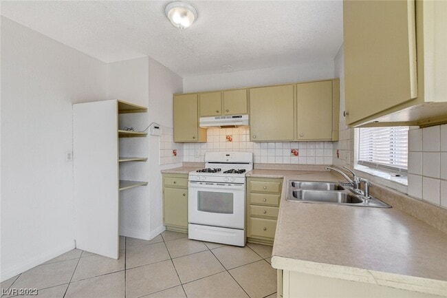 Building Photo - 4584 Armel Ct