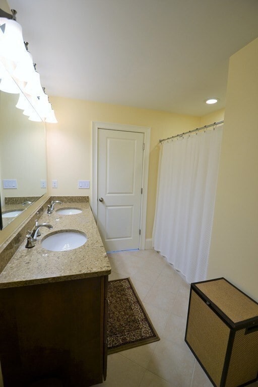 Building Photo - 11 Tufts Rd