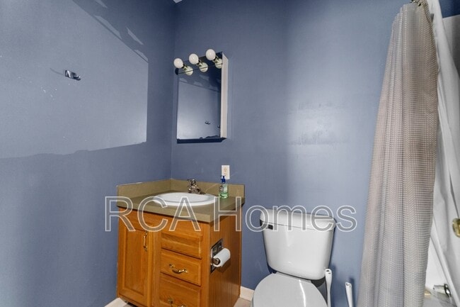 Building Photo - 246 N Belleview Pl