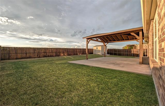 Building Photo - 704 Rivers Creek Ln